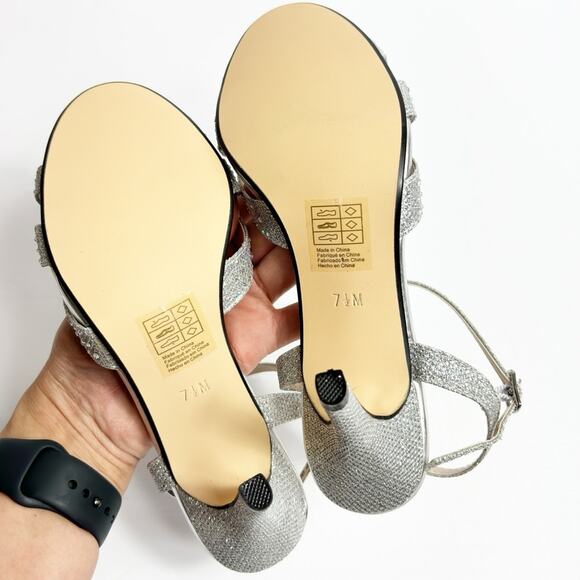 TOUCH UPS BY BENJAMIN WALK IVY SANDAL SILVER METALLIC WOMEN HEELS SIZE 7.5 NEW - Picture 8 of 11
